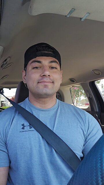 kfc coupon 14.99 for 10pcs chicken bucket #kfc #junkfood #chicken #deepfriedchicken #fastfood