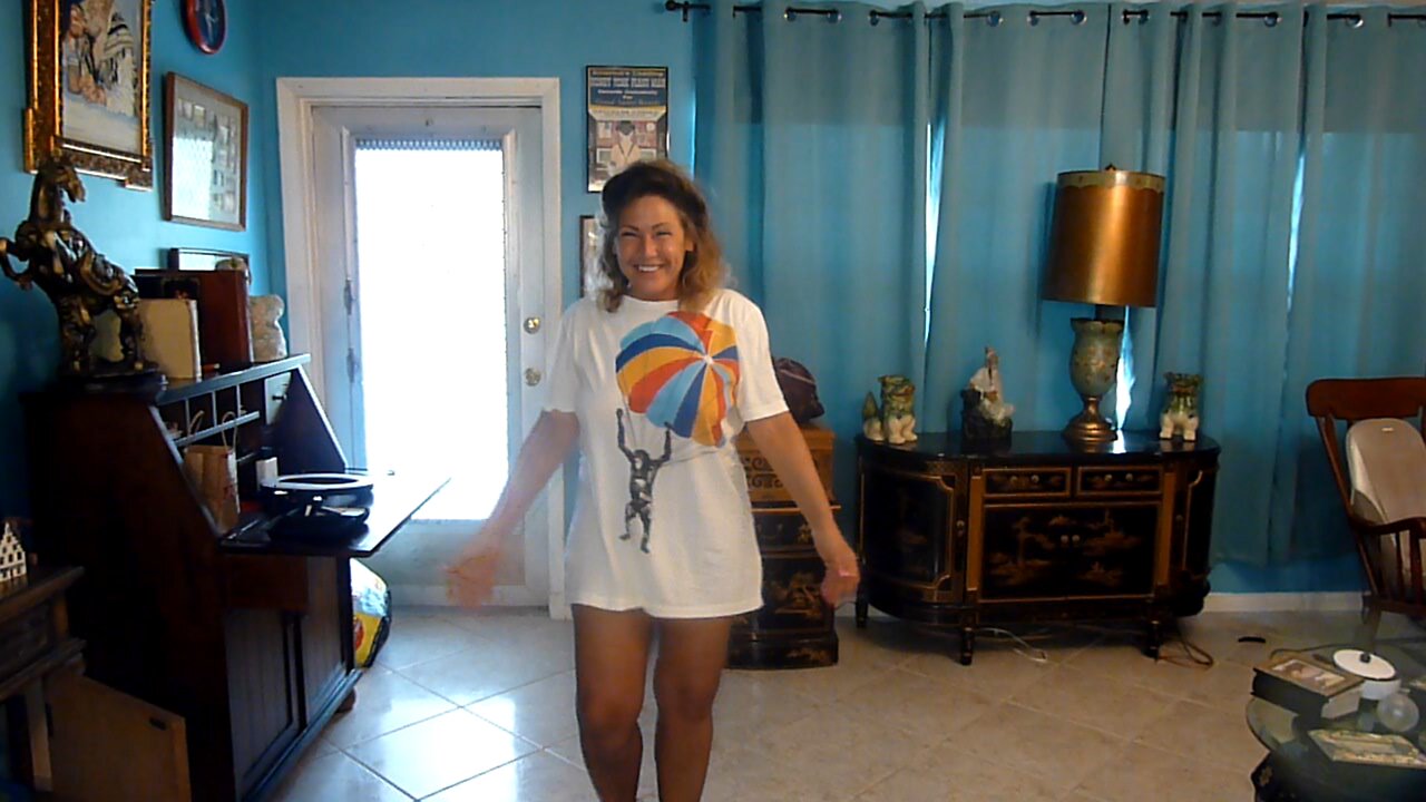 T=shirt & Pantyhose ....