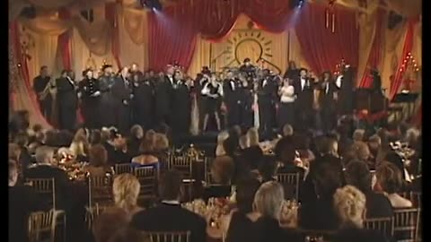 Pres. Clinton at 1998 Special Olympics Dinner