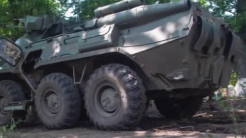 🚜⚔️ Ukraine Russia War | Ukrainian Forces Display APC from Surrendered Russian POWs in Sumy | RCF