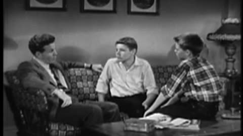 The Adventures of Ozzie and Harriet (The Fall Guy) Season 1, Episode 4