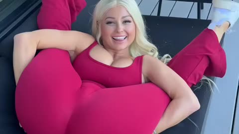 Dan Dangler😯🍑 in Pink