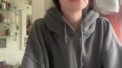 THIS DOZEY BINT WILL SEND YOU LETTERS IN JAIL OF STUFF YOU WILL NEVER ENJOY 🤤 IF YOU WHACK TRUMP❗