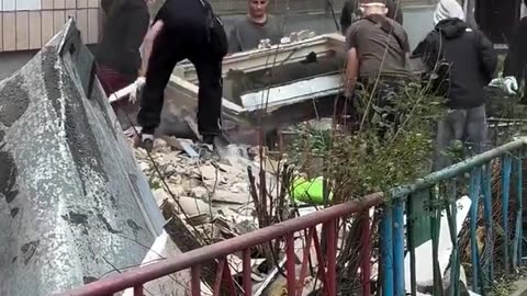 👶🟥 Ukraine War | Children Assist in Kyiv After Russian Shelling | RCF