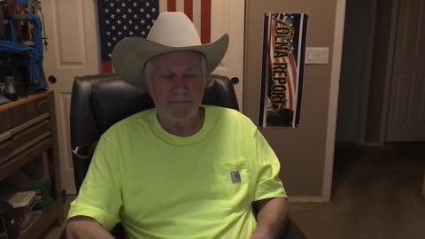 Fox News Panic's Trump's Necrotic Hands, And Dementia Clearly Exposed!