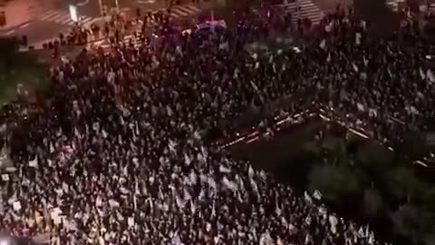 Manifestanti a Tel Aviv