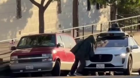 Waymo Has Officially Paused Service in LA Due to Expected Weekend ‘Protests’