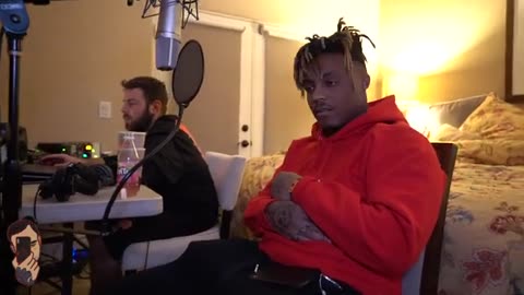 JuiceWRLD_ Chasing the dragon W/ Chris Long