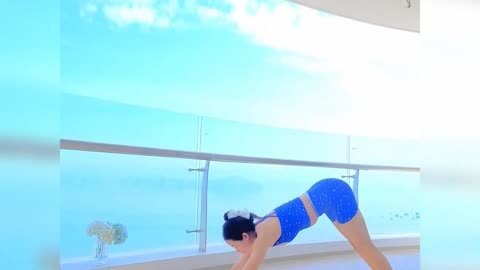 Hot tiktok - Girl practicing yoga very well