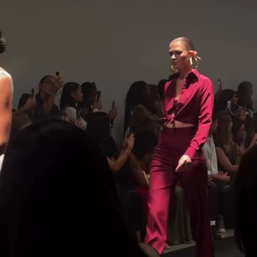 @sergiohudson SS26 Finale. He really knows how to dress a woman (and man!)