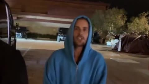 Justin Bieber: "It’s not clocking to you that I’m standing on business"