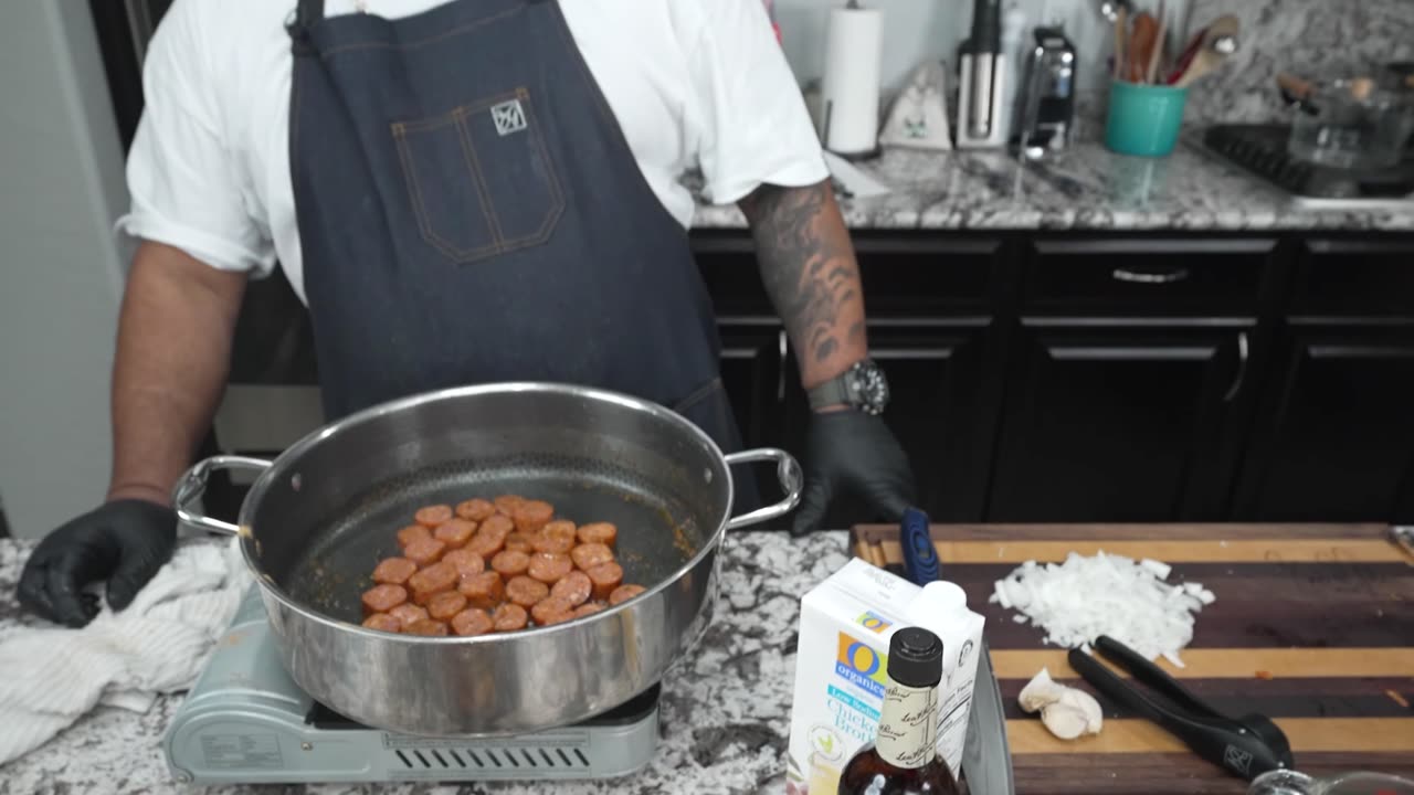 Easy Cajun Shrimp & Sausage Fettuccine