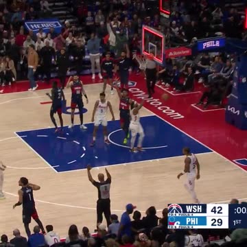 NBA - 9 THREES in the 1st quarter for Washington 🤯