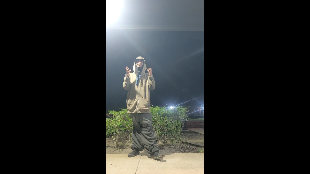 IN WAR WAKE UP SPIRITUAL POWERS IGNORE DISTRACTIONS ENEMIES ALREADY LOSS LET EM HATE WE UPUP YEA💪🏾🔵