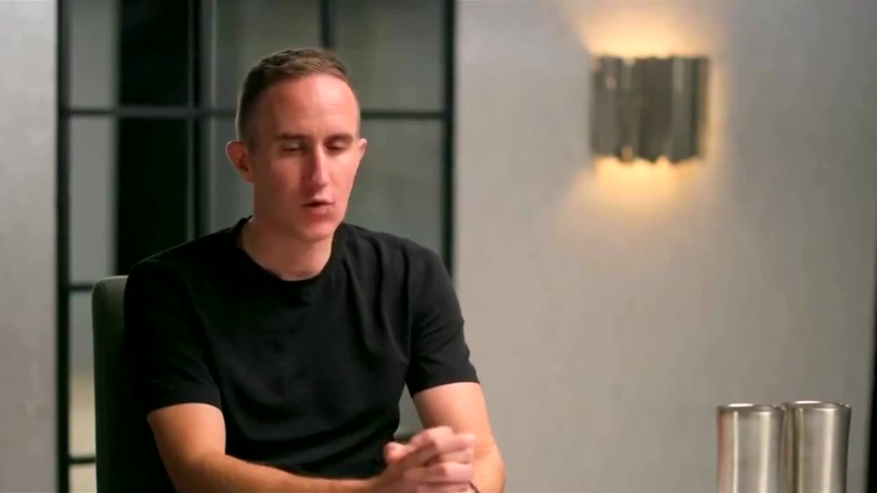 Wealthy Neighbors Lead to Reckless Spending