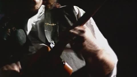 Somebody's Been Sleeping In My Bed [100 Proof (Aged in Soul) cover] - Foghat (live)