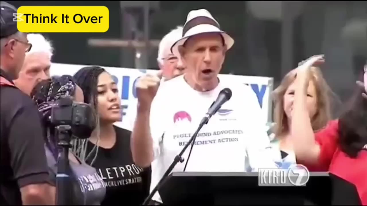 Bernie Sanders was shut up 🤫