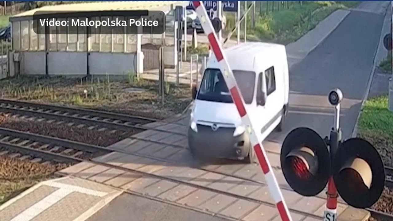 😂🚂 You Won't Believe This Railroad Gate Fail Attempt! | FunFM