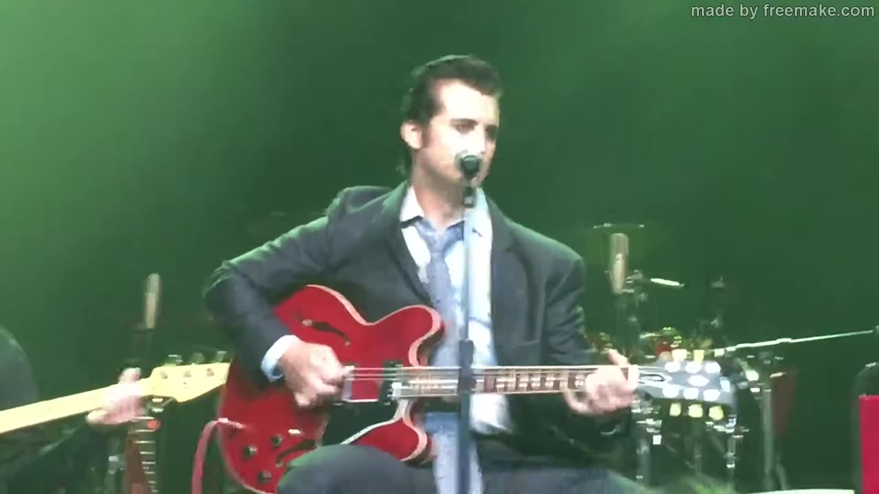 Brandon Bennett performs "Baby what you want me to do?"