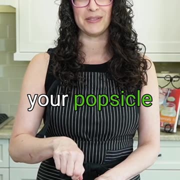 These are my favorite all-fruit popsicles. 🍓🍇🍏