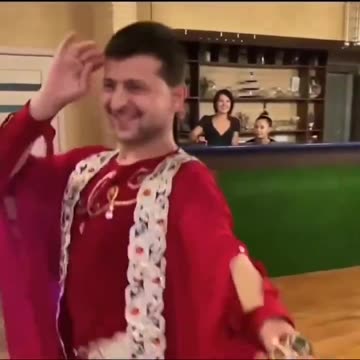 DANCING QUEENS OF THE DS