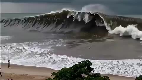 Trending: Scary Tsunami waves at Marina Beach- Ai Generated #tsunami