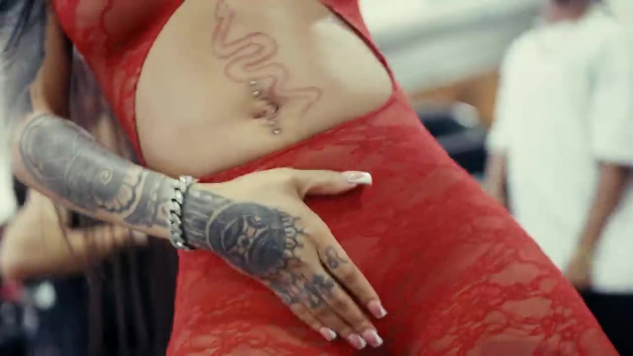 Ass Like "Ayeeeee"