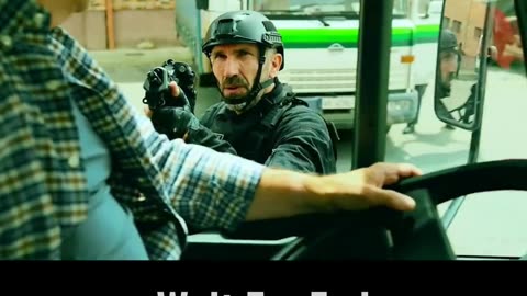Police checking truck and find peoples