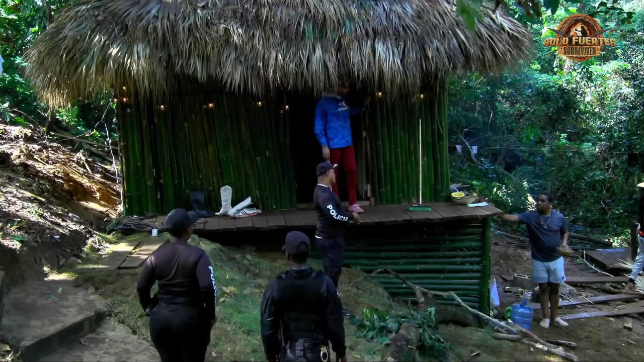 VIDEO: Casi se llevan PRES0 a Mariachi