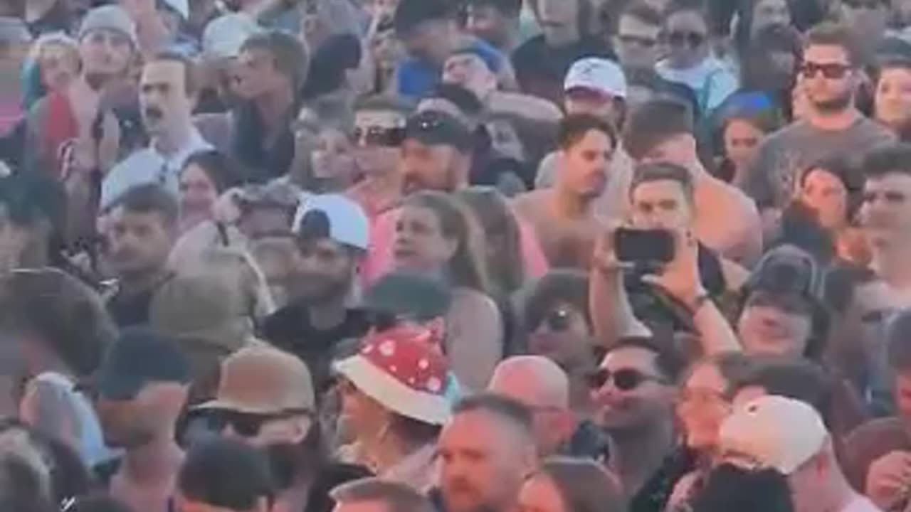 Flyleaf - All Around Me Live at Boardwalk Rock, Ocean City Beach Maryland 2025