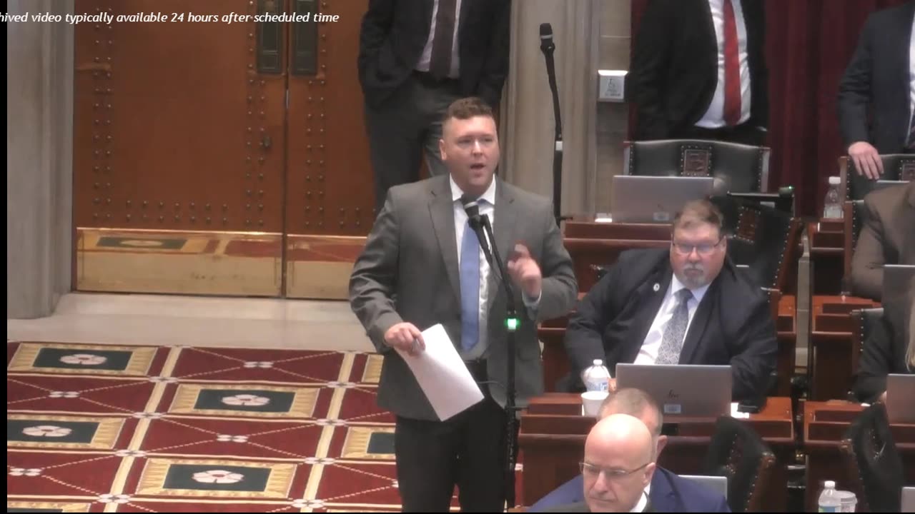 Representative Bill Hardwick speaks on SB 3