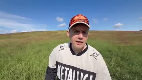 Trawis Szarpana
