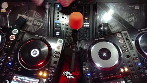 VICTORIA V - LIQUID & ROLLERS SHOW
