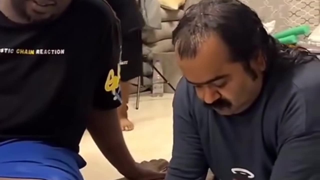 Hand Stuck in Liquid Prank | Friend’s Hilarious Reaction Caught on Camera!