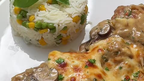 Chicken steak creamy mushroom sauce
