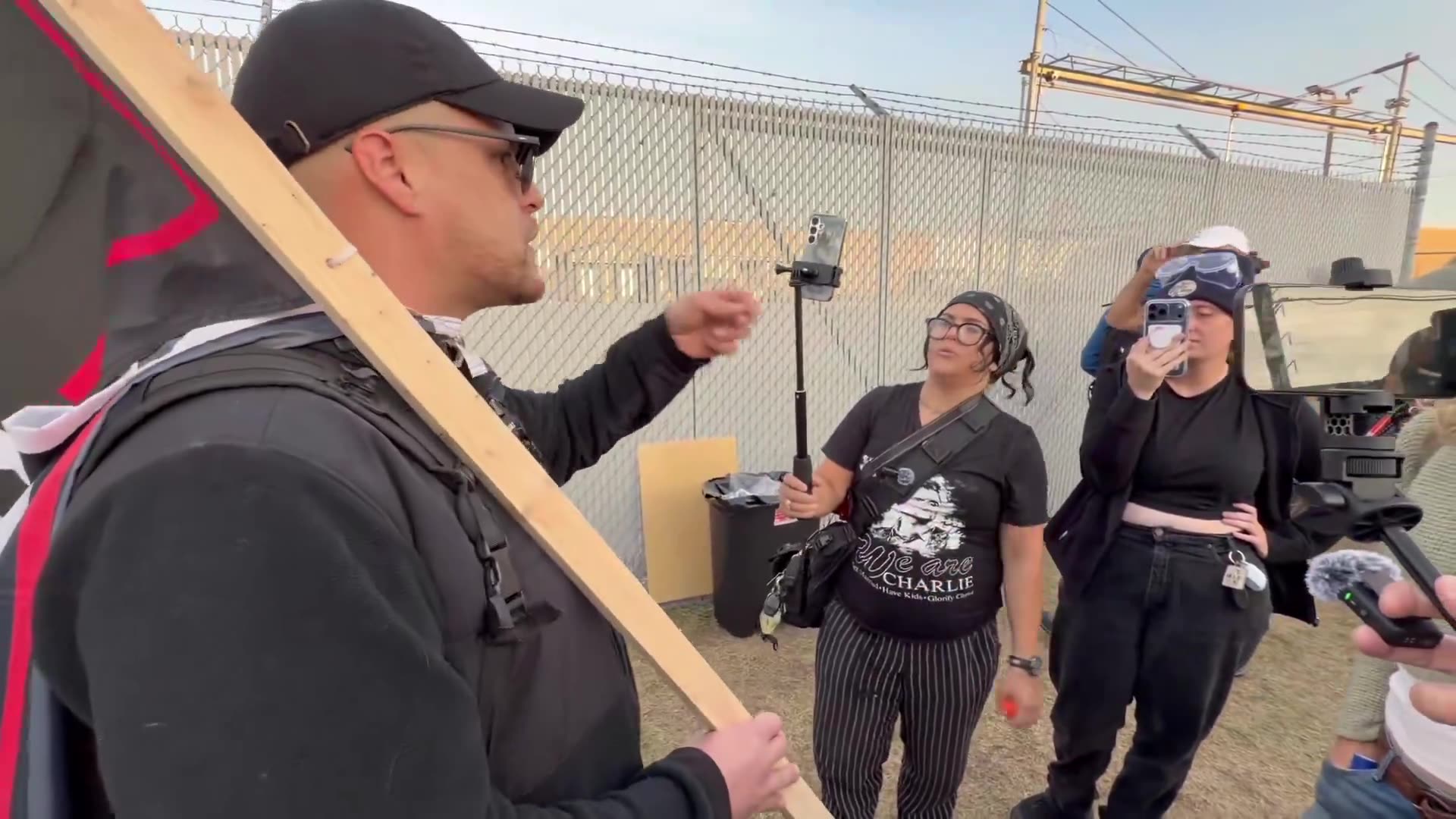 Leftist doesn’t know about Obama deporting 3 million illegals.