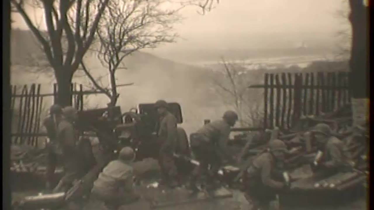 FIRST SHOT INTO GER... - FIRST SHOT INTO GERMANY, THEDING (), FRANCE ; ARTILLERY (90T - 111-adc-2861
