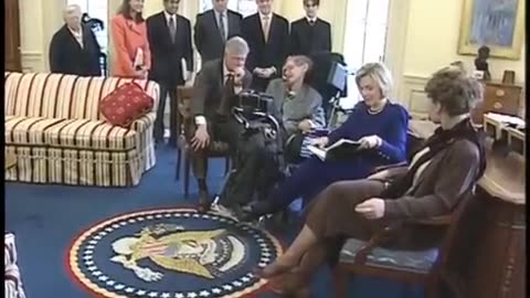 Stephen Hawking at the White House with President Clinton