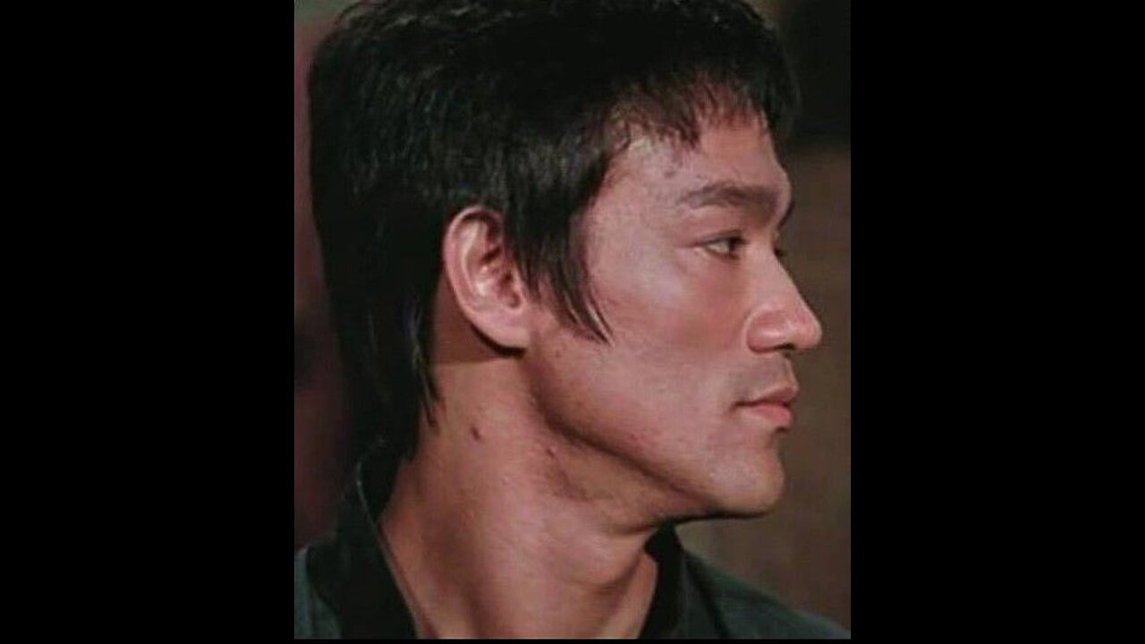 Cross kick Studio Films Bruce Lee Way of The Dragon