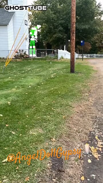 Eye Am Salem Witch 👁️🧿🪬🧙🏾‍♀️🕯️🔮🪄