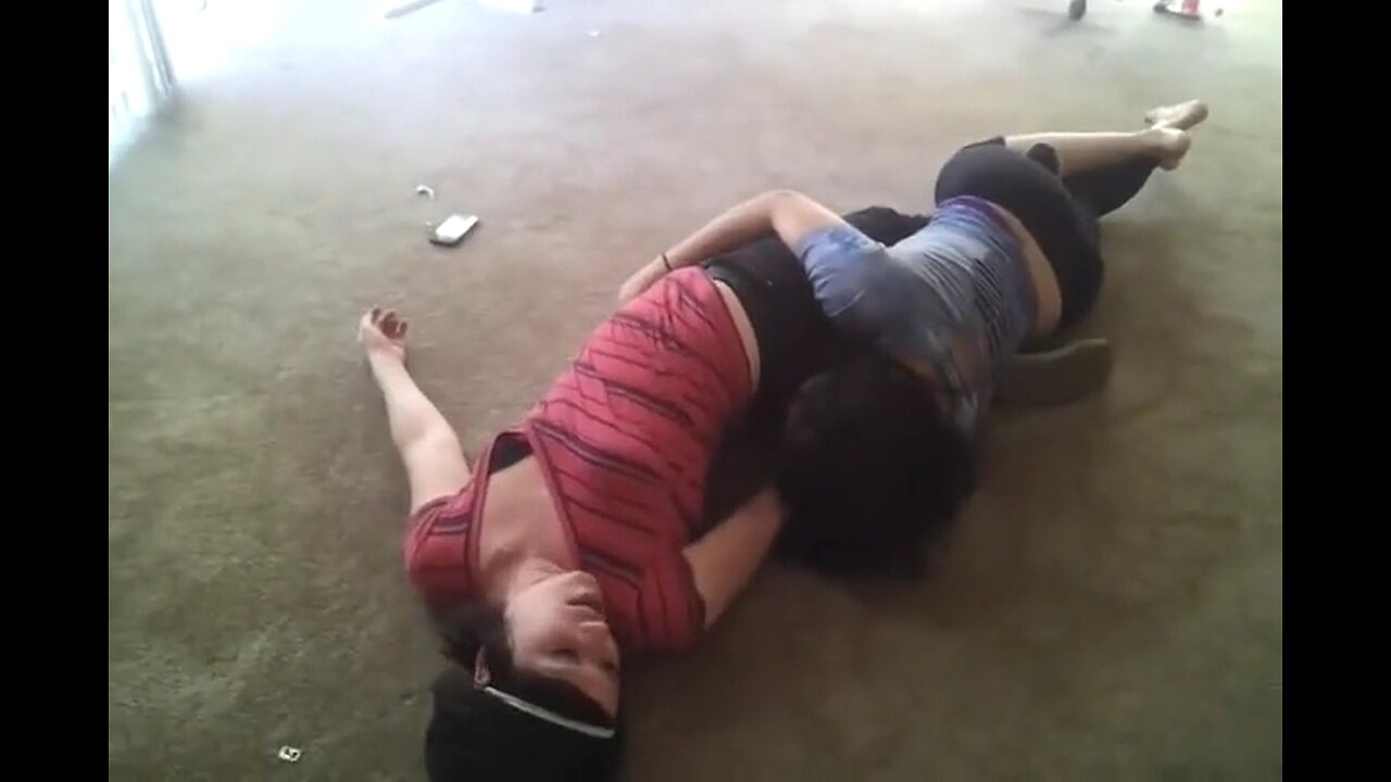 Classic Homemade Rolling Catfight