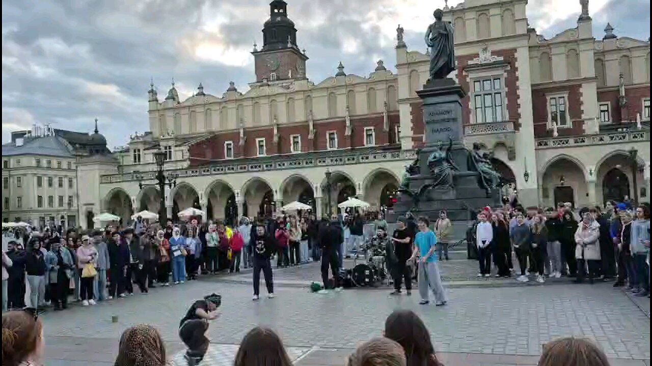 Kraków Poland Street Show