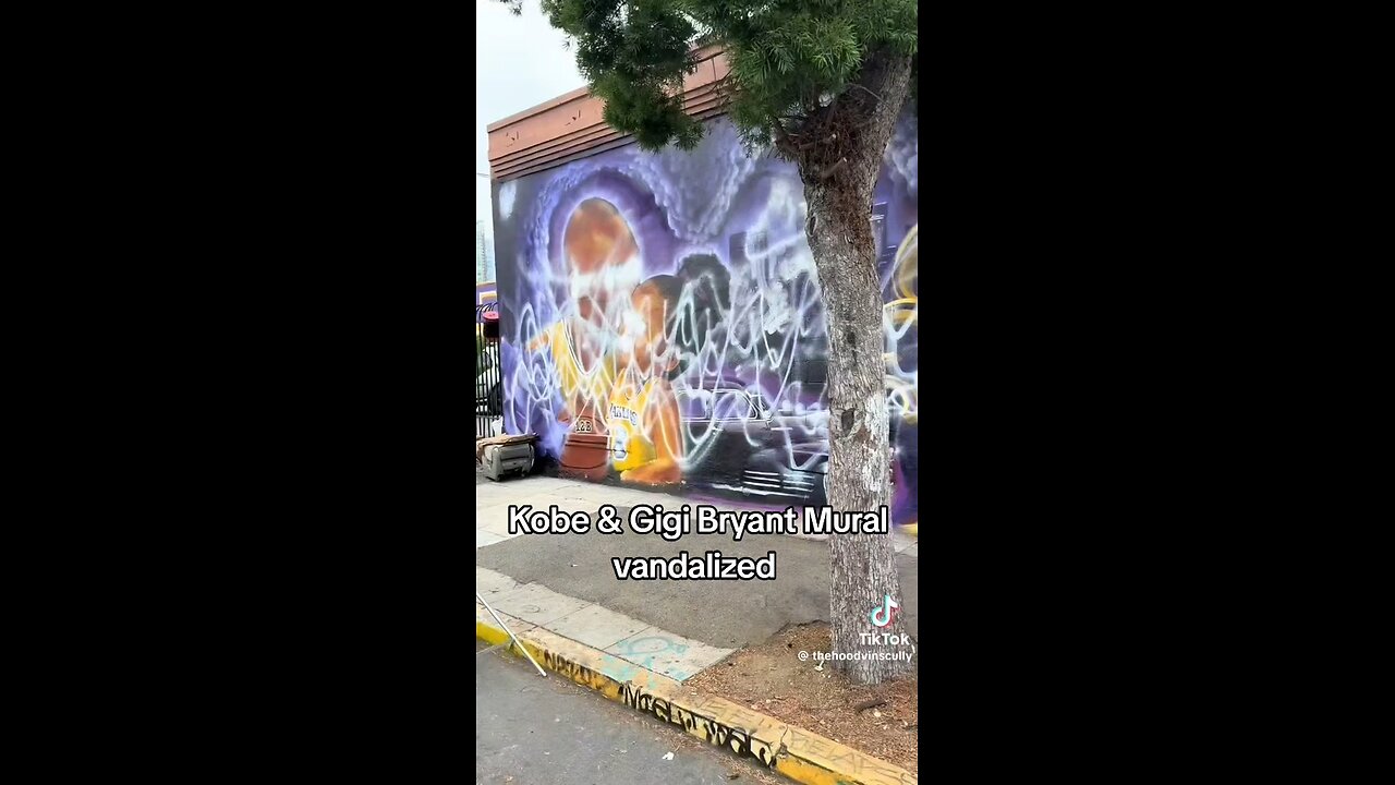 Kobe Bryant Mural vandalized
