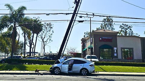 When Drivers Forget Common Sense (Unbelievable Fails!)