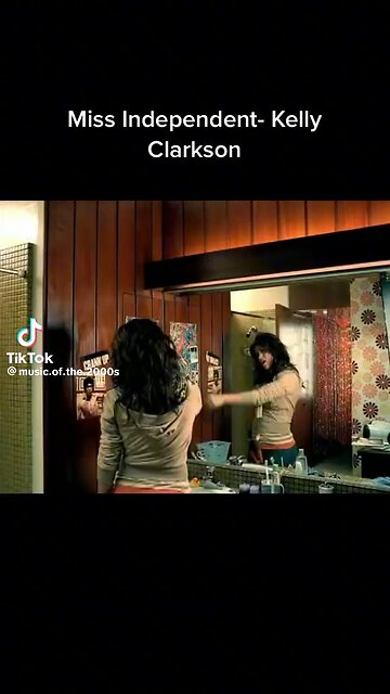 Happy 43th Birthday Kelly Clarkson