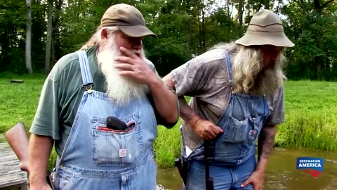 MOUNTAIN MONSTERS - WILD BILL & WILLY SMOKE FLAKKA
