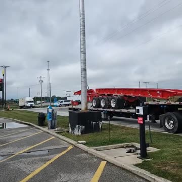 LUNCHTIME #reallifetruckers #truckinlifestyle #ourtruckinglife #reallifetruckers #atruckerslife