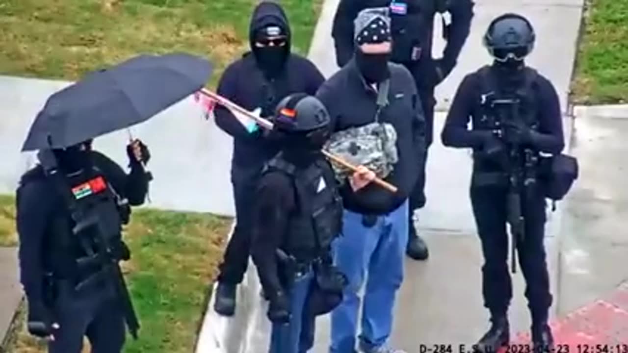TEXAS POLICE SHOW 👮 HOW TO HANDLE ANTIFA [#pantifa 🩲]