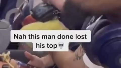 Lil Pump eating mushrooms on plane #shorts