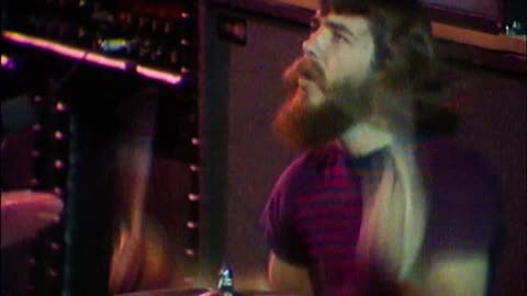 Born on the Bayou - Creedence Clearwater Revival (live)